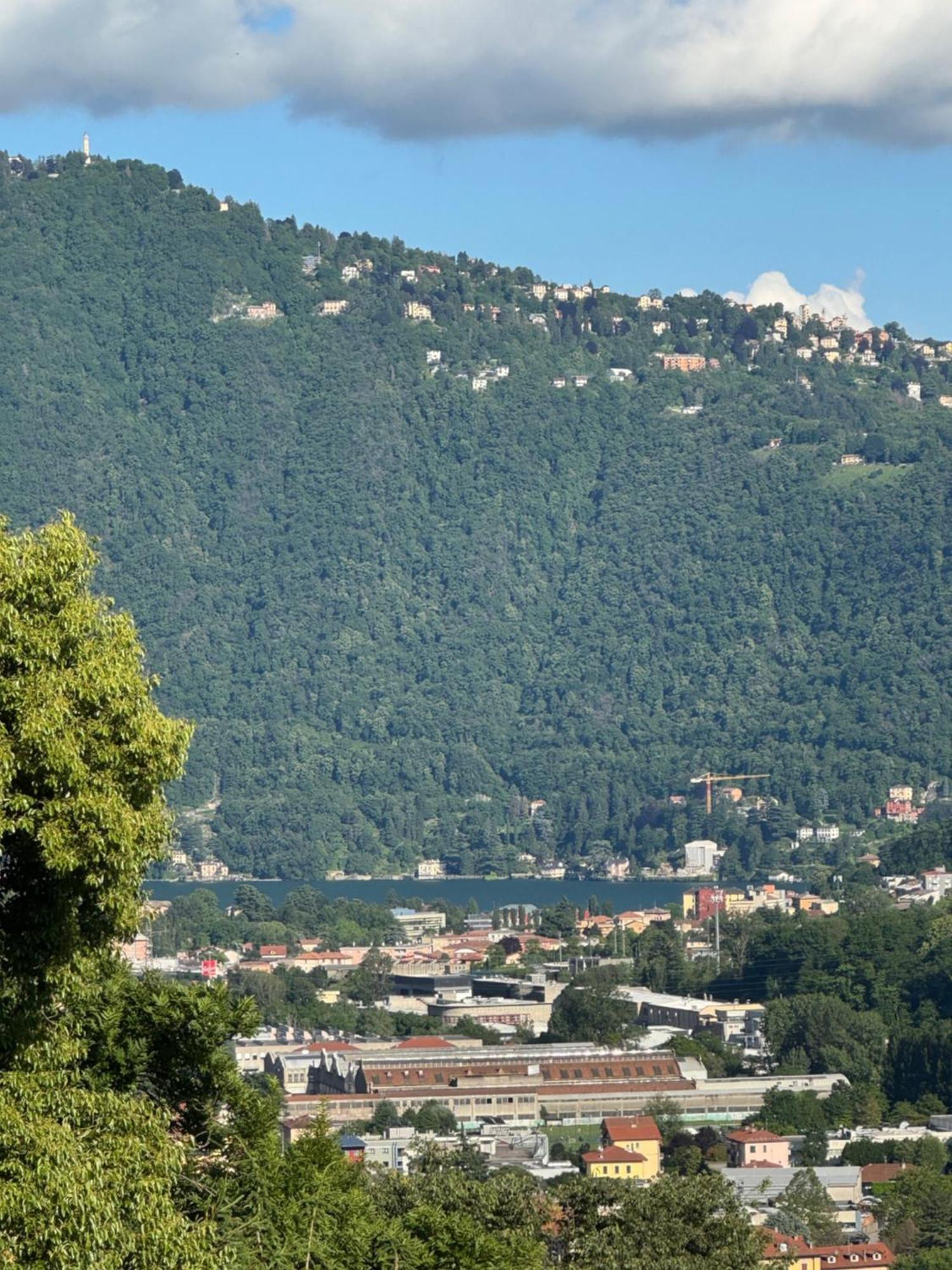 Veralto - Modern Suite With Como Lake View Vacallo Esterno foto